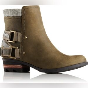 Sorel Lolla Ankle Boots | Size 8 | Olive Leather Buckle Side Zipper